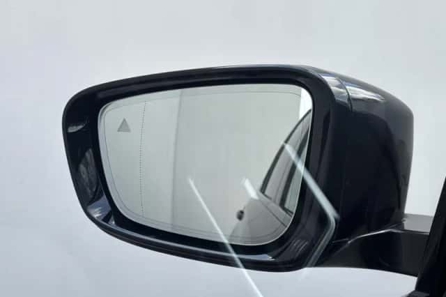 BMW 3-Serie (2023) thumbnail 46