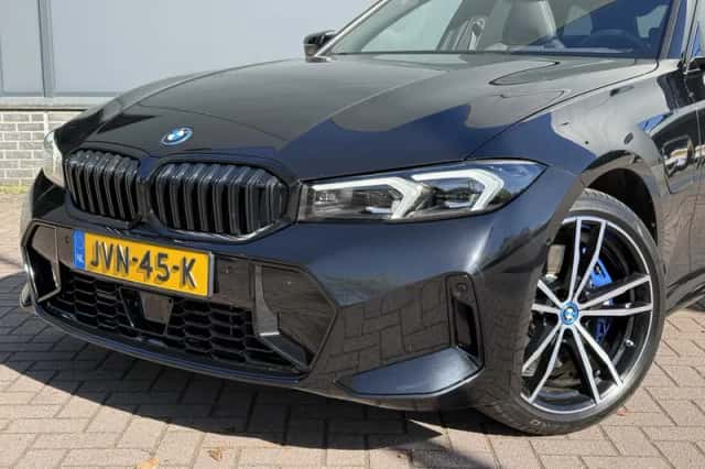 BMW 3-Serie (2023) thumbnail 7