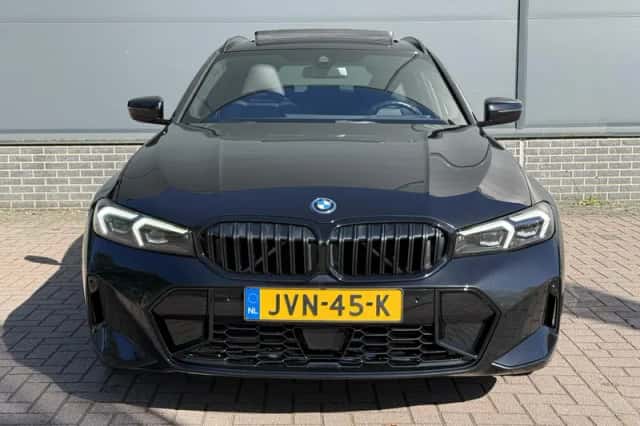 BMW 3-Serie (2023) thumbnail 64