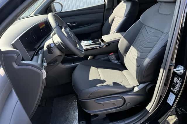 Hyundai Tucson (2026) thumbnail 4