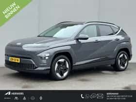 Hyundai Ioniq 5 (2023) thumbnail 2