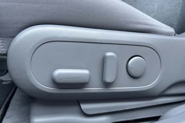 Hyundai Ioniq 5 (2023) thumbnail 14