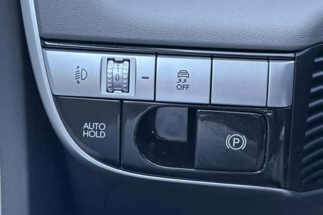 Hyundai Ioniq 5 (2023) thumbnail 45