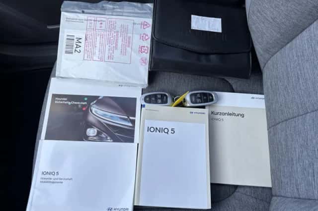 Hyundai Ioniq 5 (2023) thumbnail 6