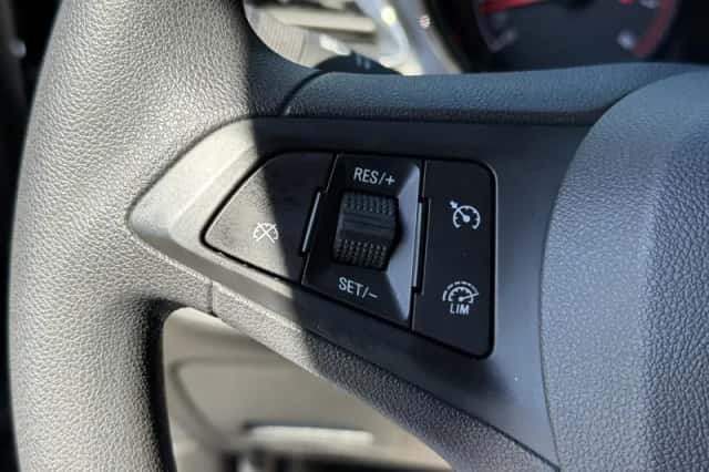 Opel Karl (2018) thumbnail 9
