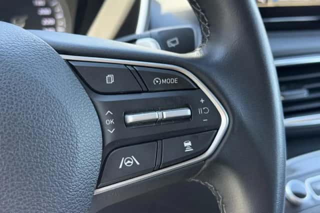 Hyundai Santa Fe (2023) thumbnail 19
