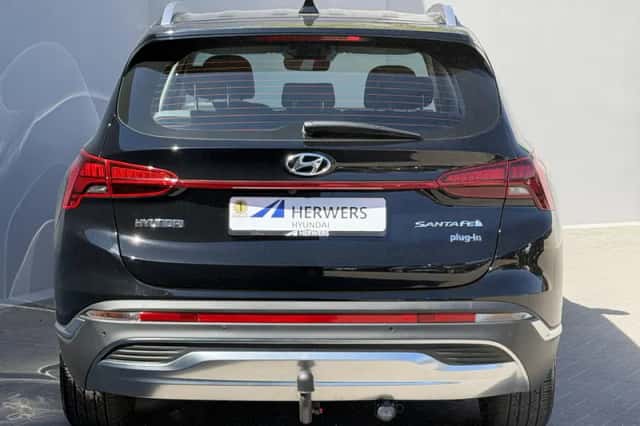 Hyundai Santa Fe (2023) thumbnail 32