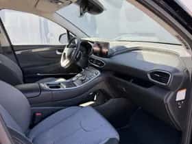 Hyundai Santa Fe (2023) thumbnail 42
