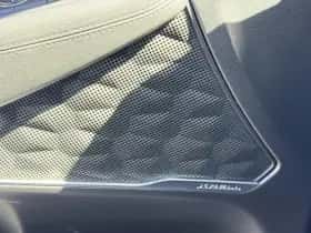 Hyundai Santa Fe (2023) thumbnail 42