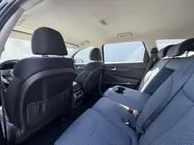 Hyundai Santa Fe (2023) thumbnail 46