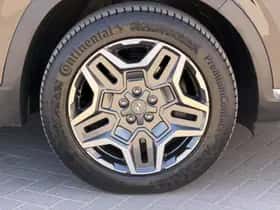 Hyundai Santa Fe (2023) thumbnail 47