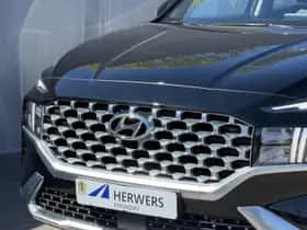 Hyundai Santa Fe (2023) thumbnail 9