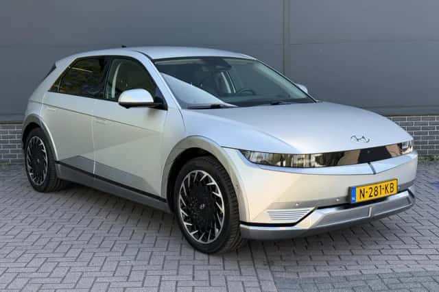 Hyundai Ioniq 5 (2021) thumbnail 17