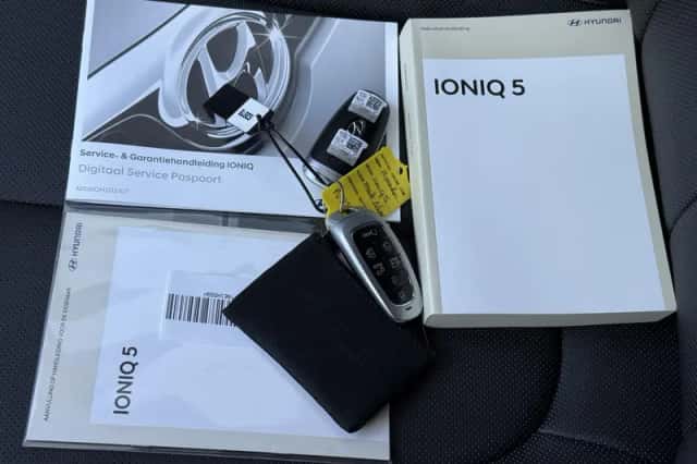 Hyundai Ioniq 5 (2021) thumbnail 6