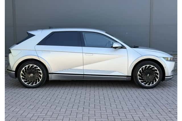 Hyundai Ioniq 5 (2021) thumbnail 9