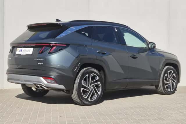 Hyundai Tucson (2024) thumbnail 3