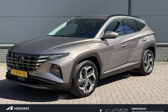 Hyundai Tucson (2024) thumbnail 1