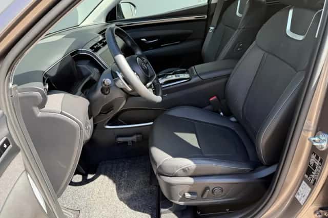 Hyundai Tucson (2024) thumbnail 4
