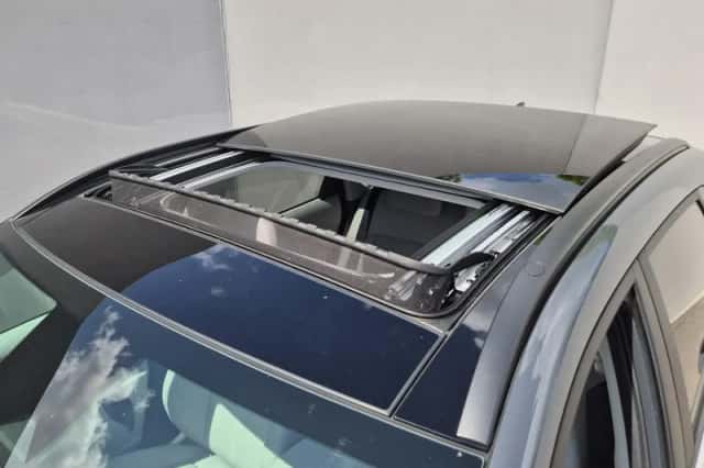 Hyundai Kona (2023) thumbnail 4