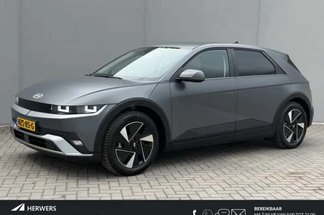 Hyundai Ioniq 5 (2025) thumbnail 1