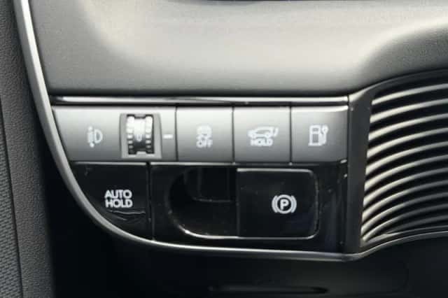 Hyundai Ioniq 5 (2025) thumbnail 13