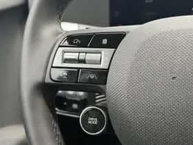 Hyundai Ioniq 5 (2025) thumbnail 18