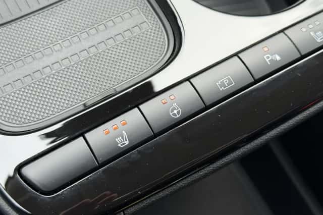 Hyundai Ioniq 5 (2025) thumbnail 25