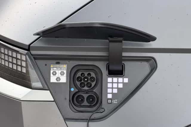 Hyundai Ioniq 5 (2025) thumbnail 32