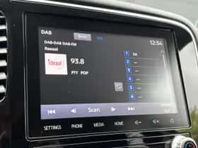 Mitsubishi Outlander (2021) thumbnail 12