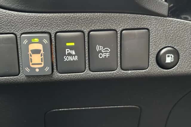 Mitsubishi Outlander (2021) thumbnail 23