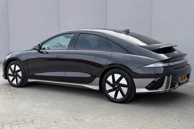 Hyundai Ioniq 6 (2024) thumbnail 28