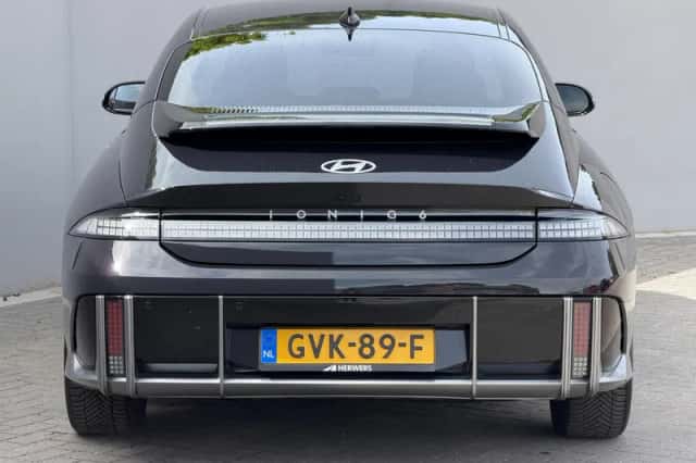 Hyundai Ioniq 6 (2024) thumbnail 30