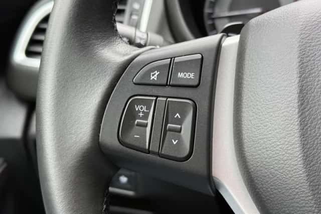 Suzuki S-Cross (2023) thumbnail 15