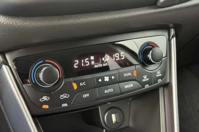 Suzuki S-Cross (2023) thumbnail 26