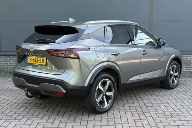 Nissan Qashqai (2023) thumbnail 3