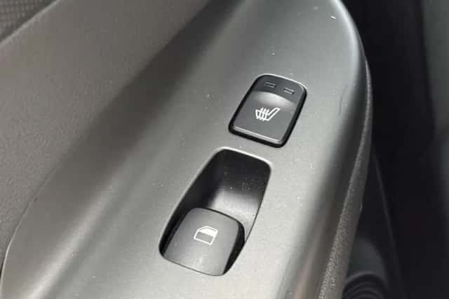 Hyundai Kona (2022) thumbnail 34