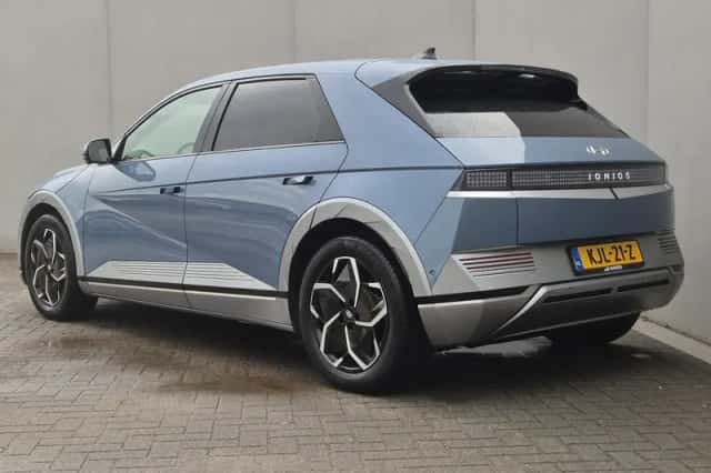 Hyundai Ioniq 5 (2022) thumbnail 17