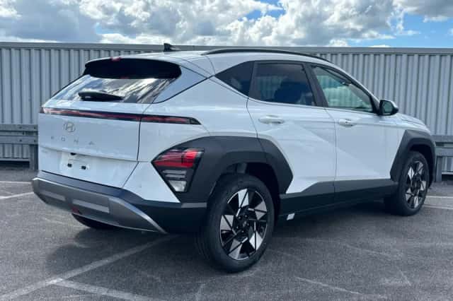 Hyundai Kona (2026) thumbnail 3