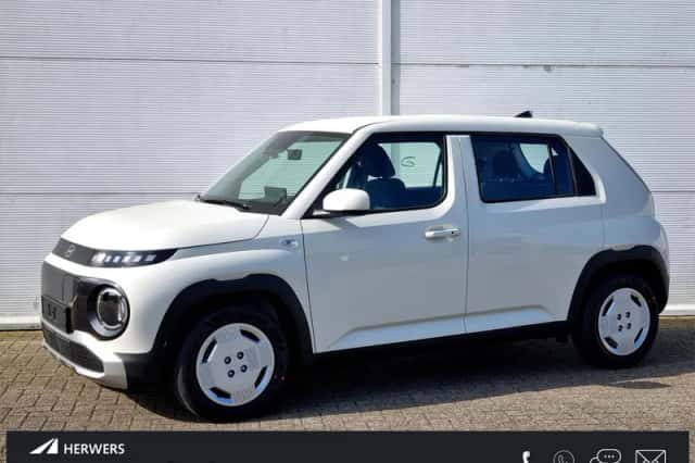 Hyundai Inster (2026) thumbnail 1