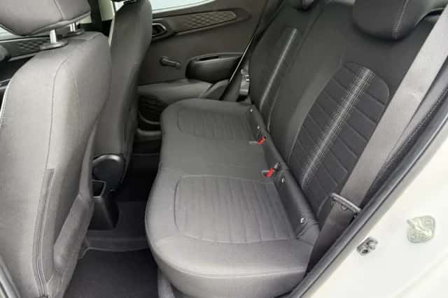 Hyundai i10 (2022) thumbnail 5