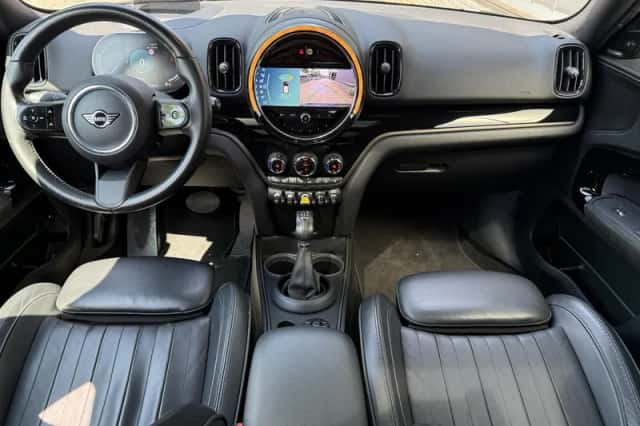 MINI Countryman (2023) thumbnail 2