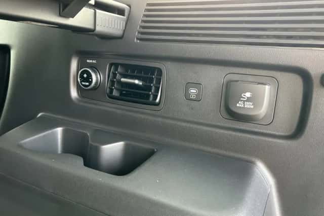 Hyundai Santa Fe (2026) thumbnail 5