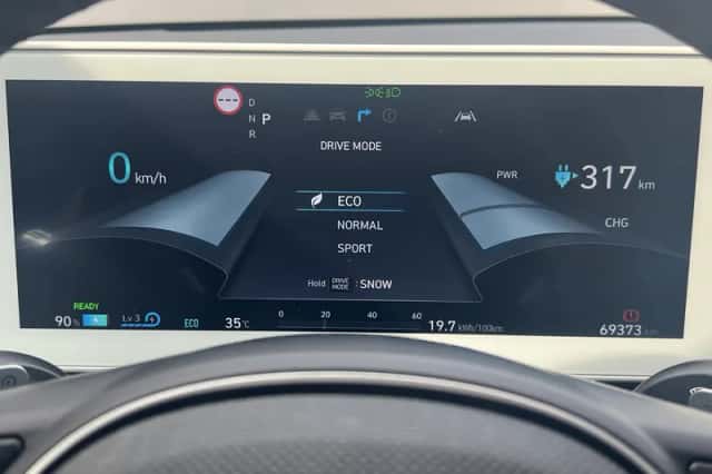 Hyundai Ioniq 5 (2023) thumbnail 5