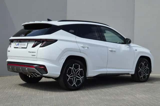 Hyundai Tucson (2024) thumbnail 3