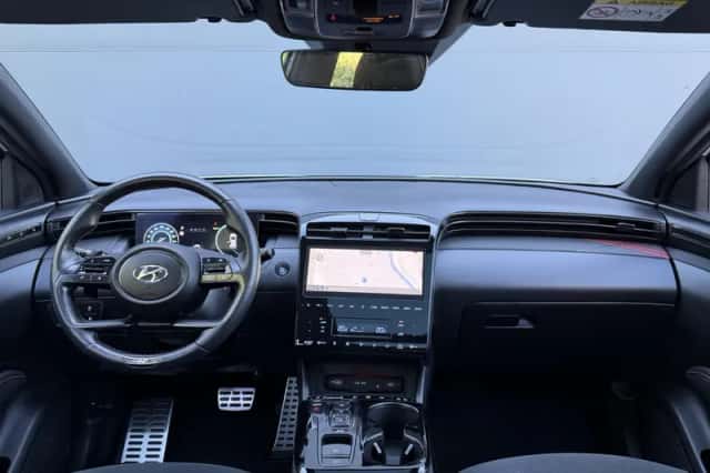 Hyundai Tucson (2022) thumbnail 2