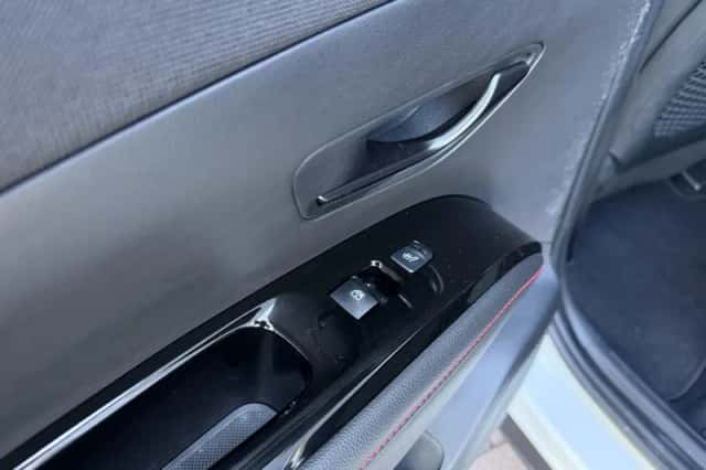 Hyundai Tucson (2022) thumbnail 4