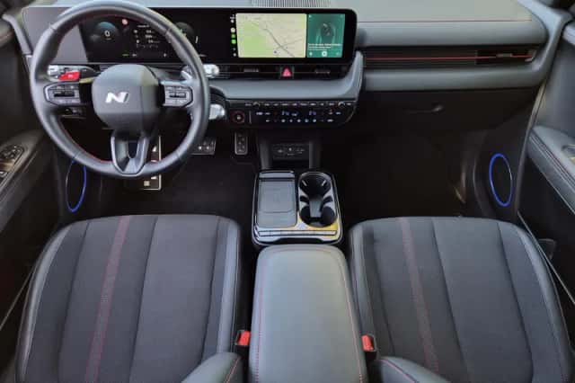 Hyundai Ioniq 5 (2025) thumbnail 2