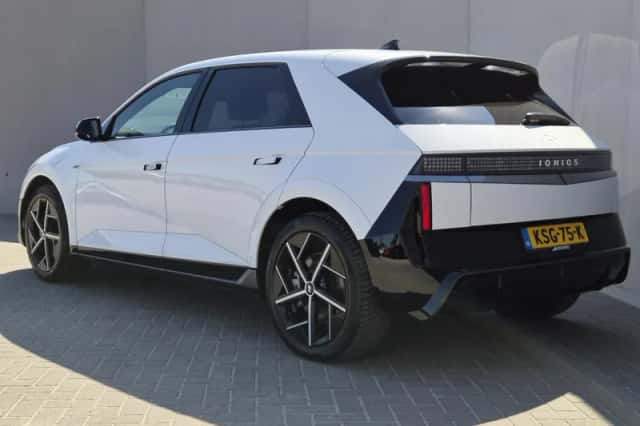 Hyundai Ioniq 5 (2025) thumbnail 6