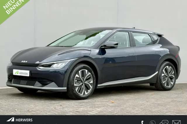 Kia EV6 (2025) thumbnail 1