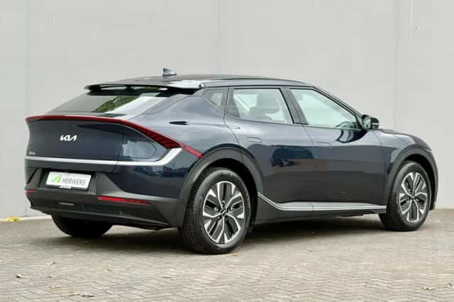 Kia EV6 (2025) thumbnail 3